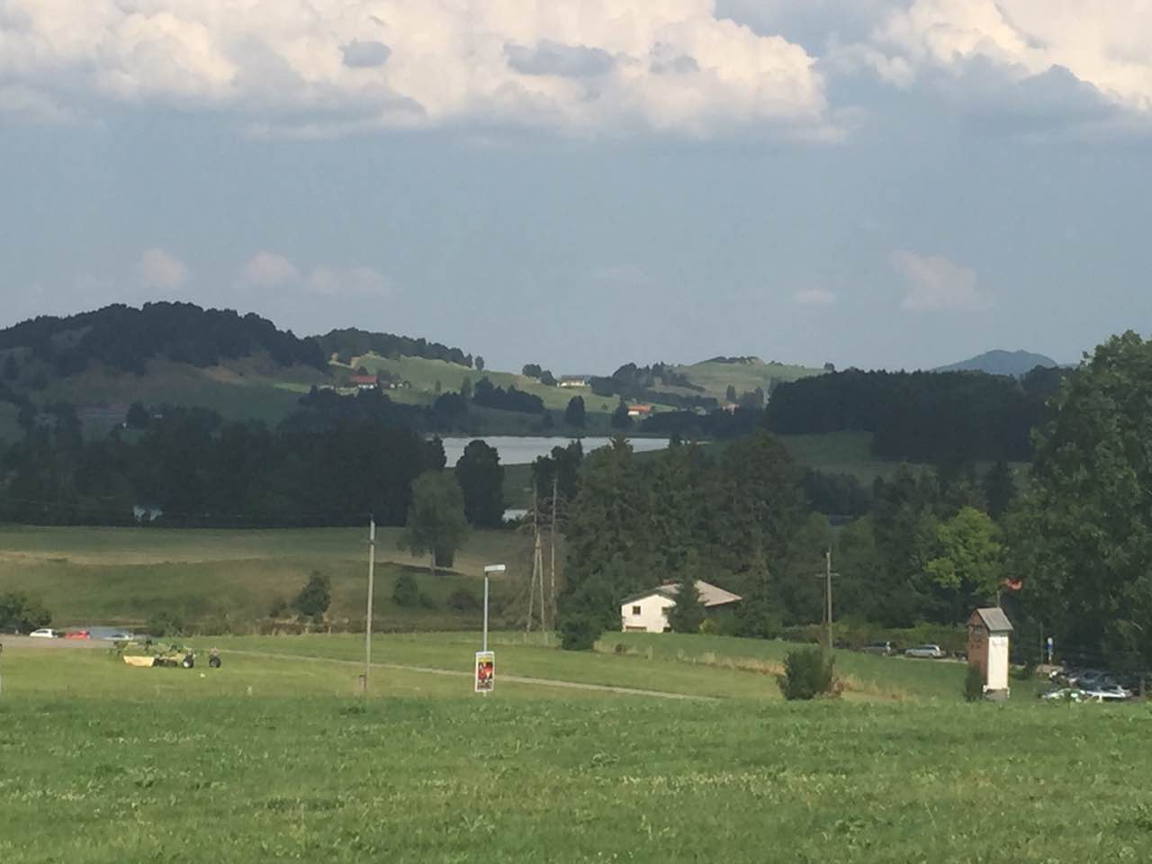 余教授德國(guó)鄉(xiāng)村行:我在德國(guó)為什么不會(huì)點(diǎn)啤酒了? 余教授德國(guó)鄉(xiāng)村行:我在德國(guó)為什么不會(huì)點(diǎn)啤酒了?